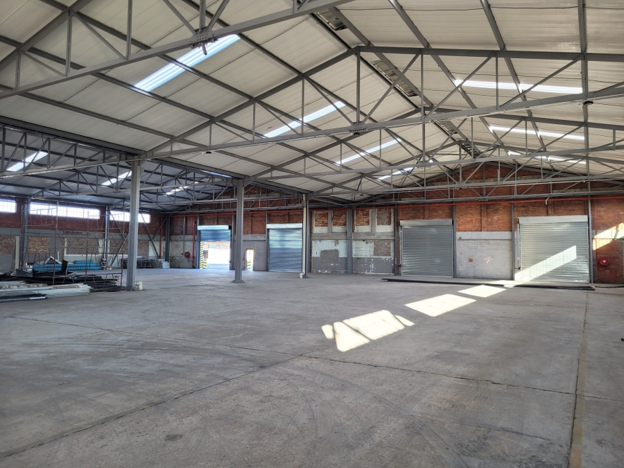 To Let Commercial Property for Rent in Maitland Western Cape
